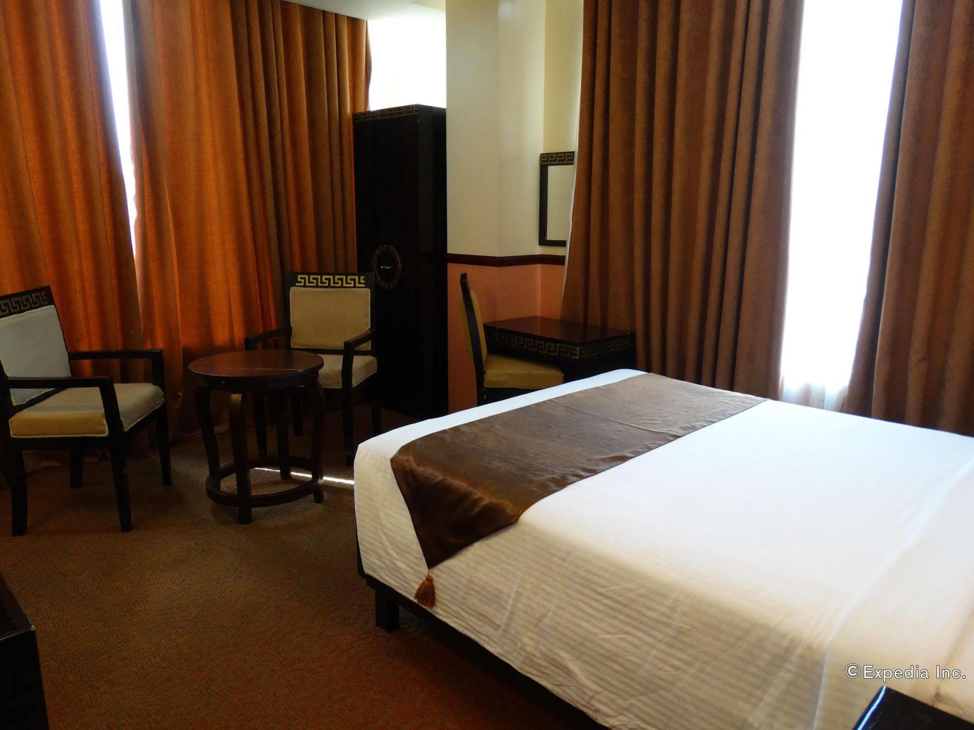 Manila Crown Palace Hotel Екстер'єр фото