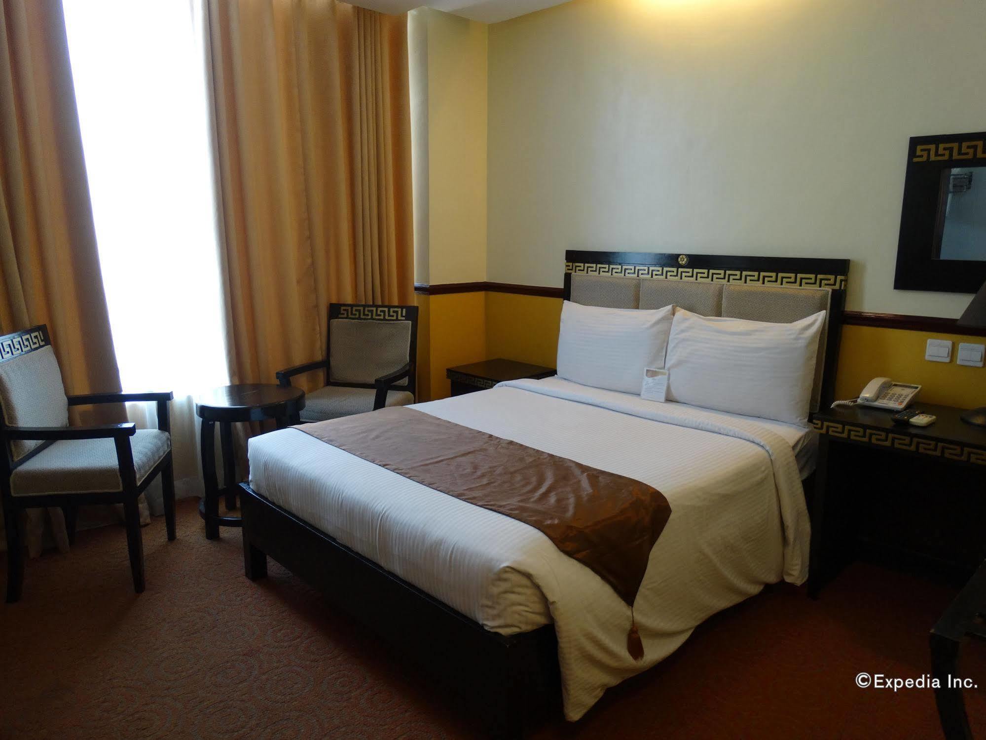 Manila Crown Palace Hotel Екстер'єр фото